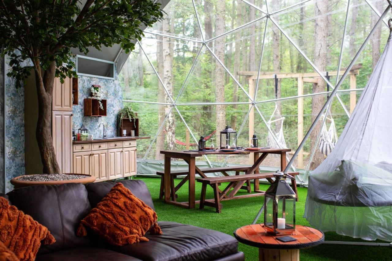 Camp Kátur Glamping Hotel Carthorpe Bagian luar foto