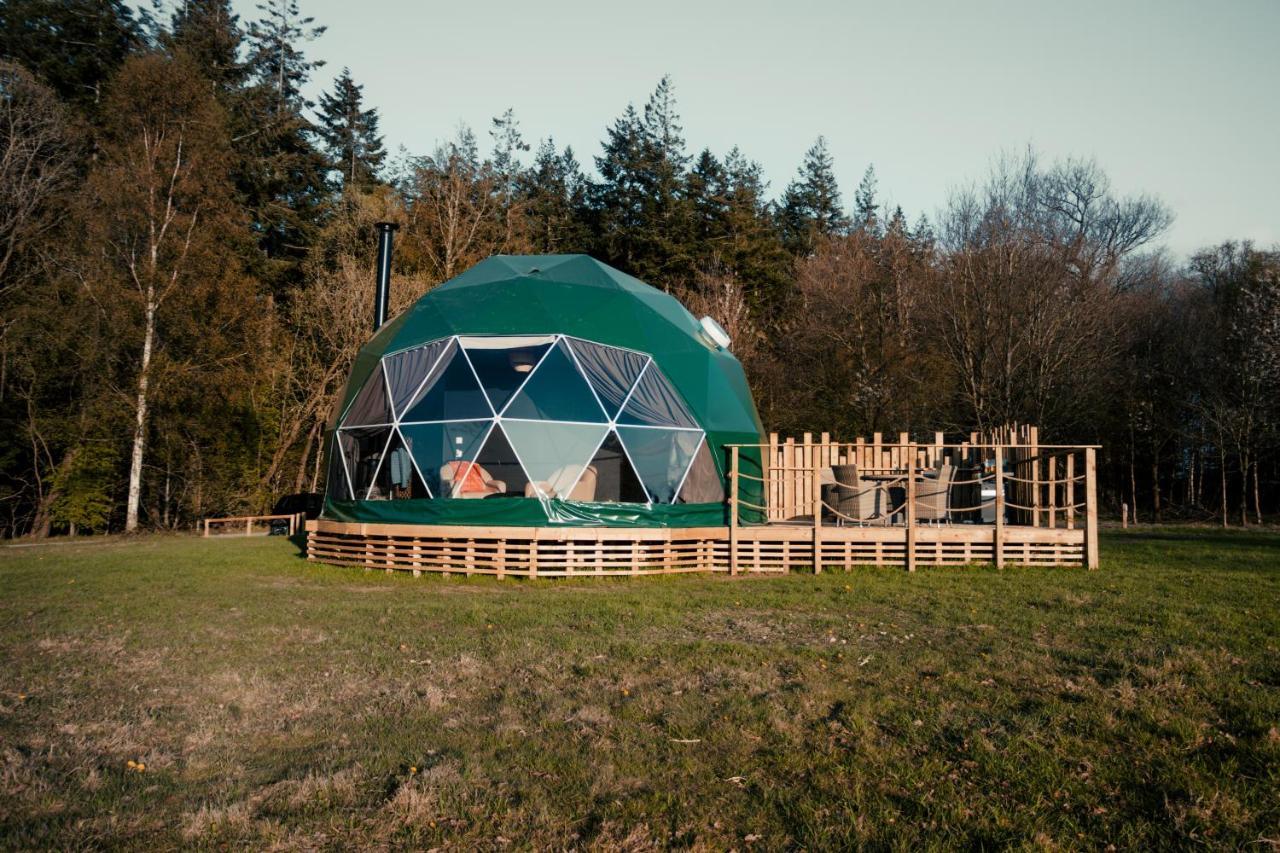 Camp Kátur Glamping Hotel Carthorpe Bagian luar foto