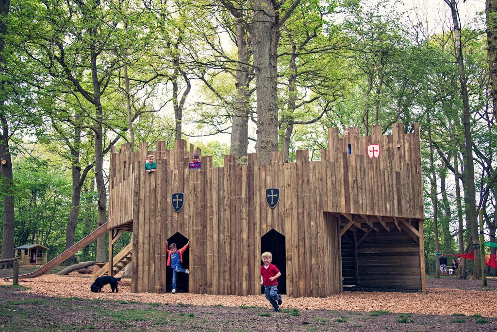 Camp Kátur Glamping Hotel Carthorpe Bagian luar foto